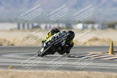 media/Dec-04-2025-Racers Edge (Thu) [[5ebc9f124d]]/2-A Group/2-Session 2 (Turn 4)/